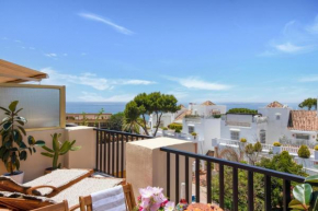 SEA VIEW PENTHOUSE studio ROMANA PLAYA Elviria Marbella